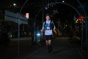 BIB: 5304
                            <button type="button" onclick="openModal(24673343)" class="btn btn-primary btn-sm float-right btn-popup" data-toggle="modal" data-target=".modal-high-quality">
                        <i class="fas fa-shopping-cart"></i> Add to Cart
                    </button>
                                            <button type="button" onclick="isThisMe(24673343, true)" class="btn btn-success btn-sm float-right btn-popup btn-isme hidden" data-toggle="tooltip" data-placement="bottom" title="นี่คือรูปของคุณใช่ไหม คลิกที่นี่เพื่อเอาเข้าอัลบั้ม">
                        <i class="fas fa-plus"></i> Add to album
                    </button>
                    <button type="button" onclick="isThisMe(24673343, false)" class="btn btn-warning btn-sm float-right btn-popup btn-isnotme hidden">
                        <i class="fas fa-ban"></i> Remove from album
                    </button>